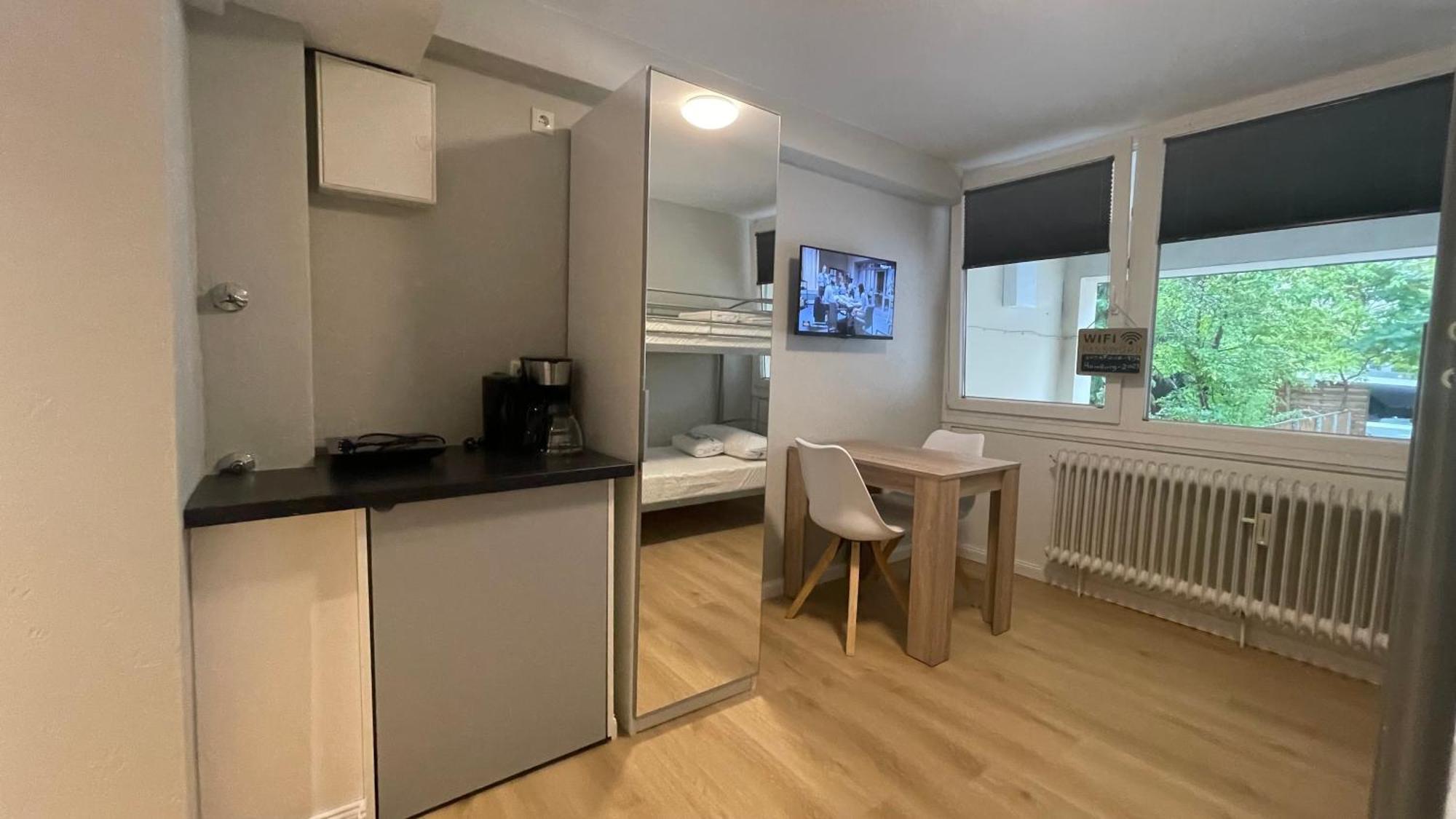Suesses Kleines Und Zentrales Apartment Fuer Zwei Personen Mitten In Hamburg Zewnętrze zdjęcie